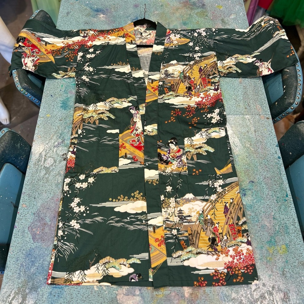 Hunter Green & Mtellic Kimono 👘 - Picture 1 of 15